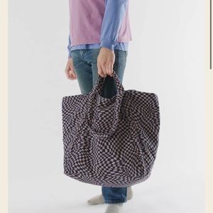 NWT BAGGU Cloud Bag in Indigo Trippy Checker